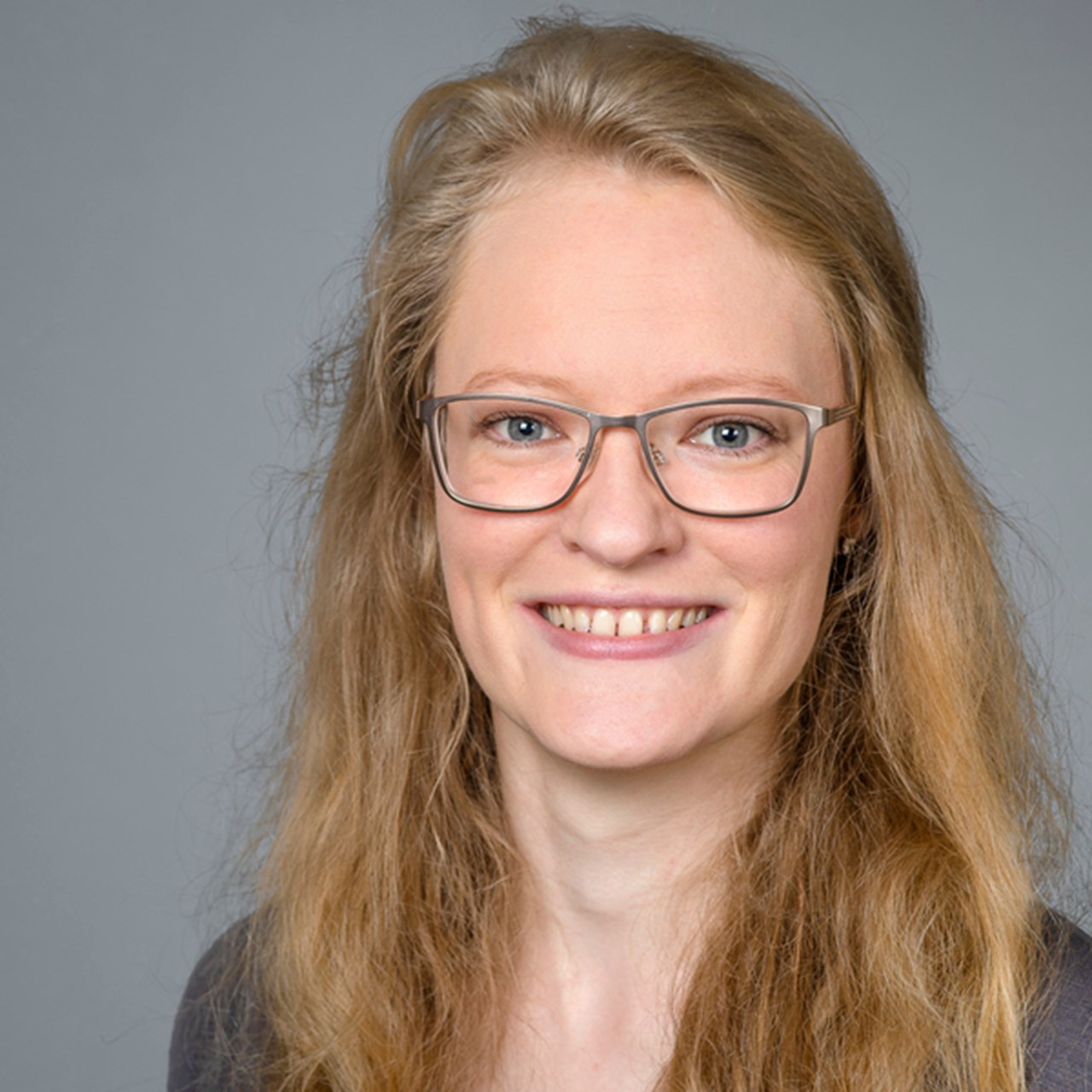 Porträtt på Auvikki de Boon, Forskare vid Statsvetenskapliga institutionen, Umeå universitet.