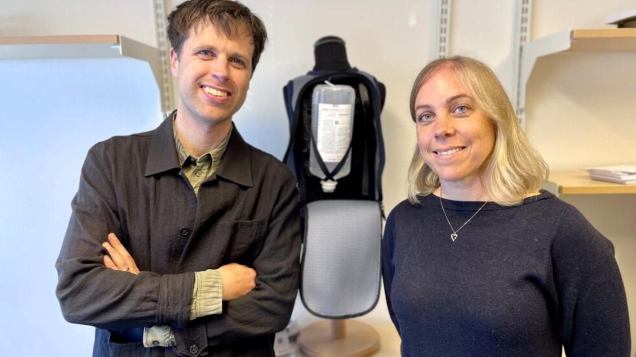 Två personer på företaget Nil Medical