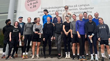 Några av de som deltog i morgonlöpning med Medicinska Run Club i samband med Hälsa på campus.