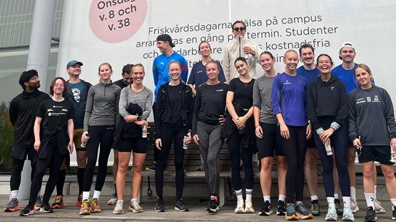 Några av de som deltog i morgonlöpning med Medicinska Run Club i samband med Hälsa på campus.