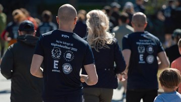 Actionbilder på deltagare och arrangörer från Välgörenhetsflåset 2025.