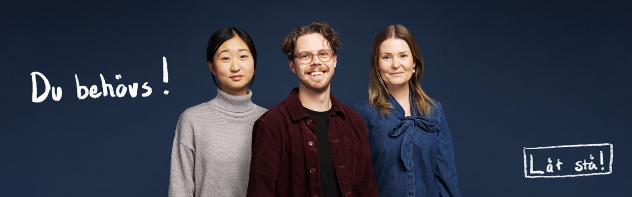 Bild på tre personer med blå bakgrund