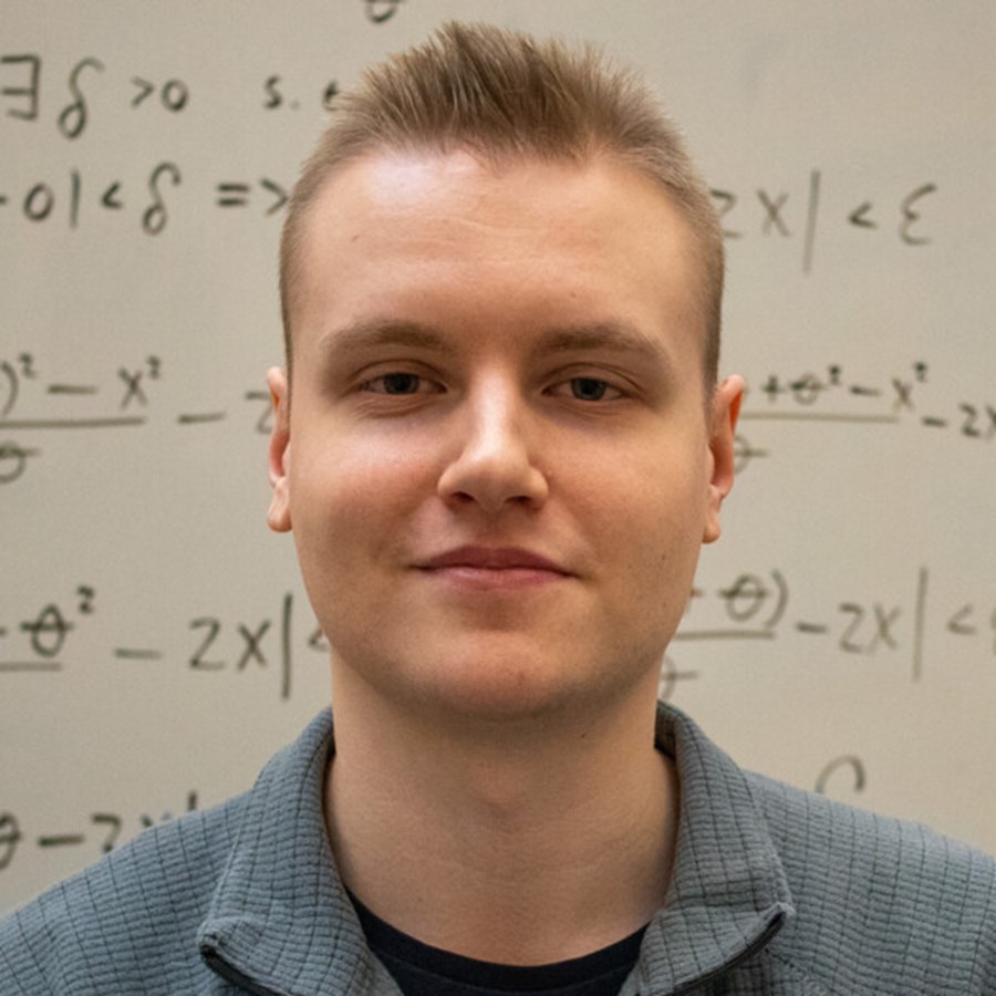 Porträttfoto på Christian Ekholm