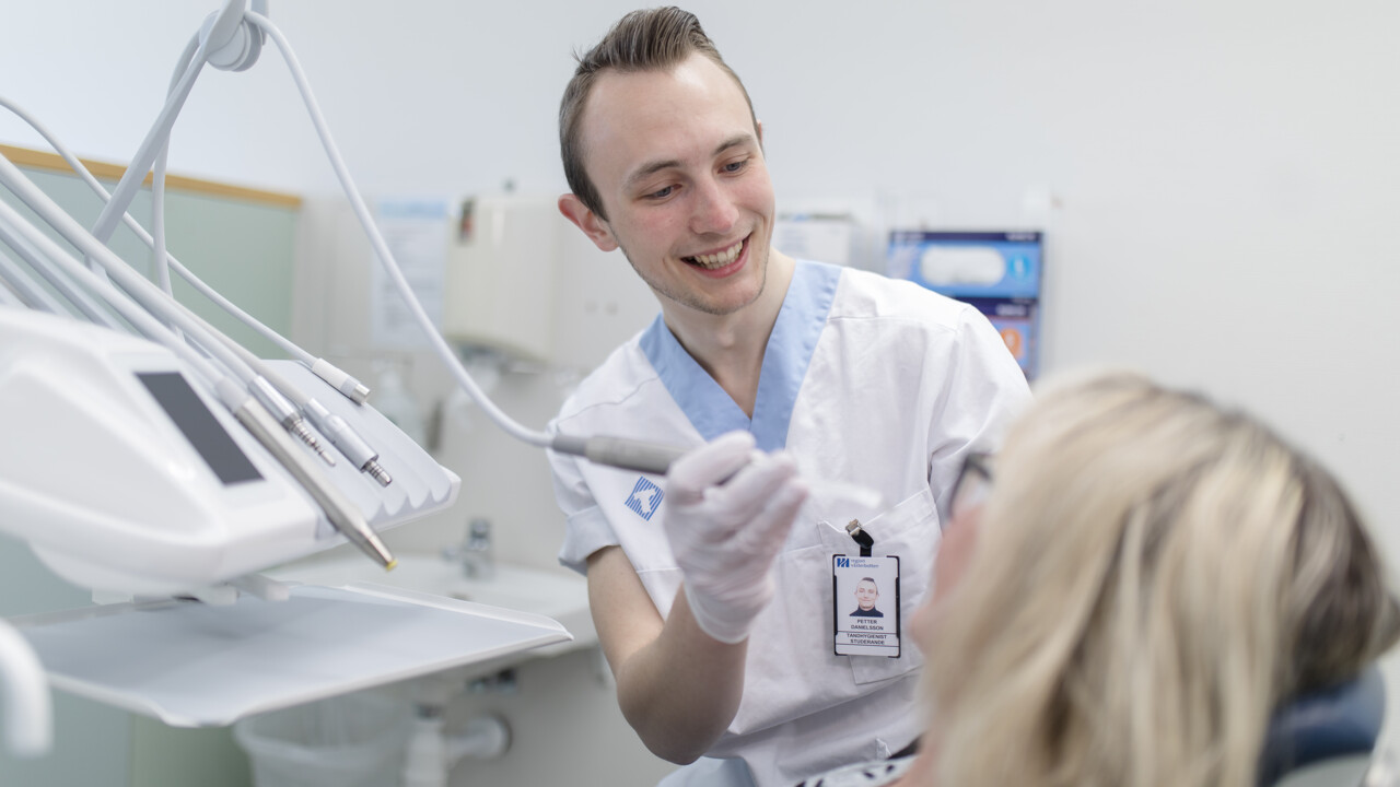 Studenter Tandläkarutbildningen