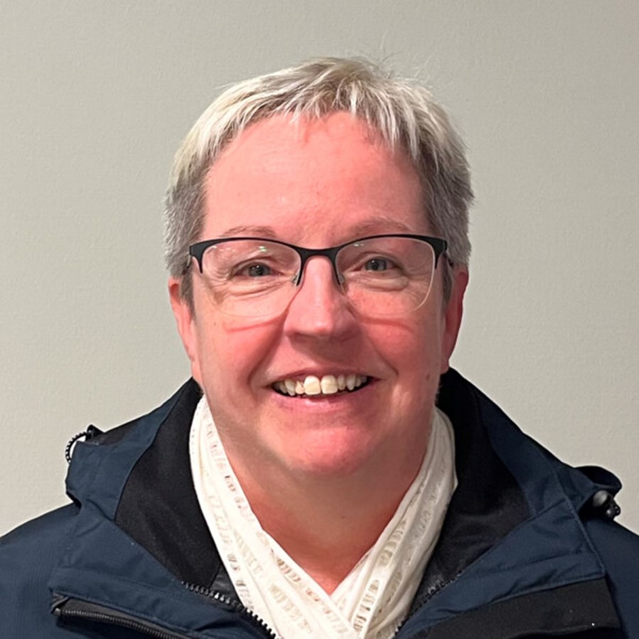 Porträttbild på Helene Nilsson