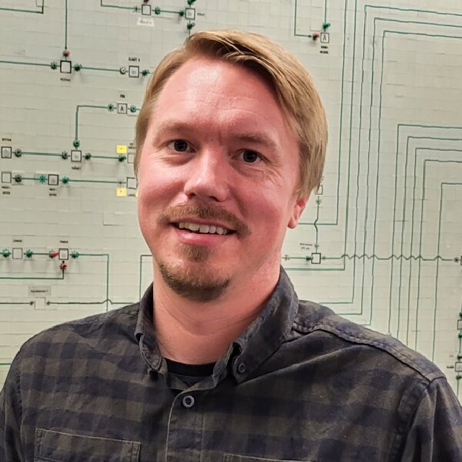 Porträttbild på Kristoffer Bylund, elkraftsingenjör