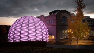 Outside of Curiosum. 